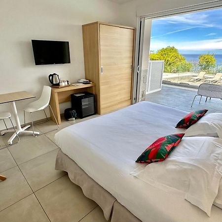 Hotel Villa R كالفي المظهر الخارجي الصورة