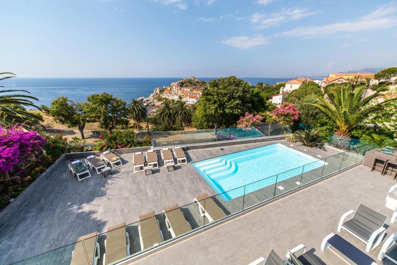 Hotel Villa R كالفي المظهر الخارجي الصورة
